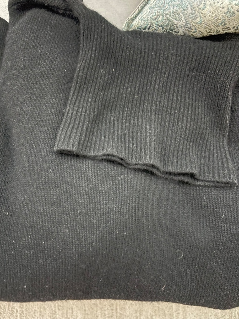 Two Black Cashmere Sweaters - Picture 2 of 3